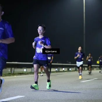 Runner Photo 7328542