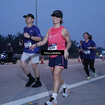 Runner Photo 7328546