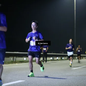 Runner Photo 7328549