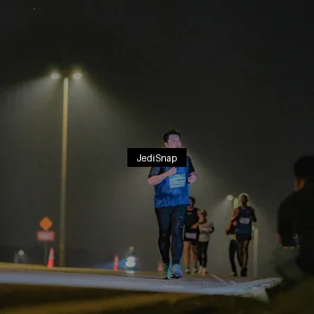 Runner Photo 7328568