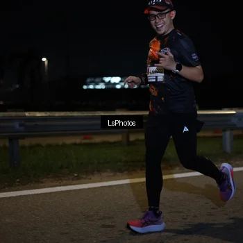 Runner Photo 7328573