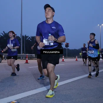Runner Photo 7328601