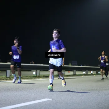 Runner Photo 7328628