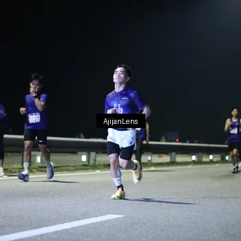 Runner Photo 7328640