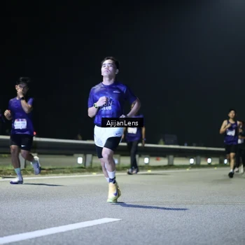 Runner Photo 7328646