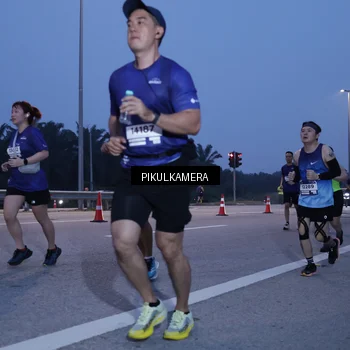 Runner Photo 7328650