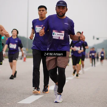 Runner Photo 7328744