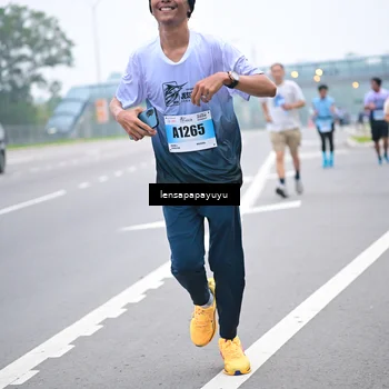 Runner Photo 7328745