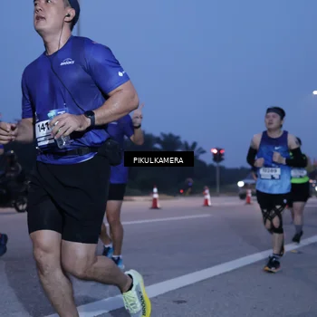 Runner Photo 7328778