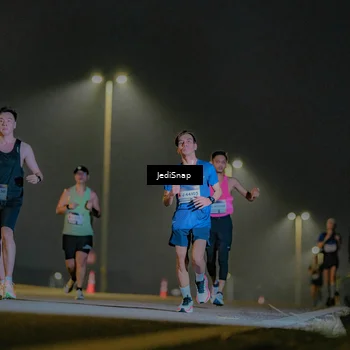 Runner Photo 7328842