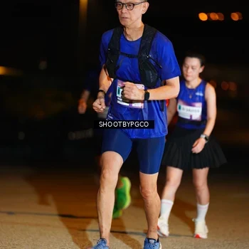 Runner Photo 7328914