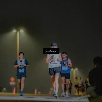 Runner Photo 7328917