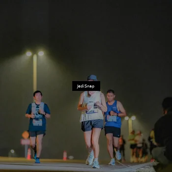 Runner Photo 7328920