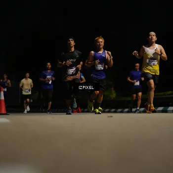 Runner Photo 7329067