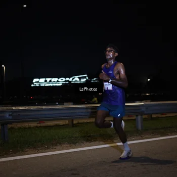 Runner Photo 7329163