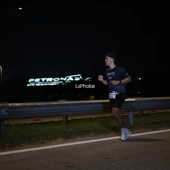 Runner Photo 7329164