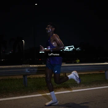 Runner Photo 7329175