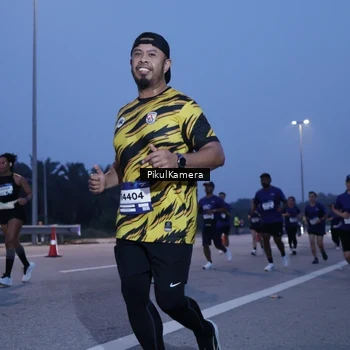 Runner Photo 7329250