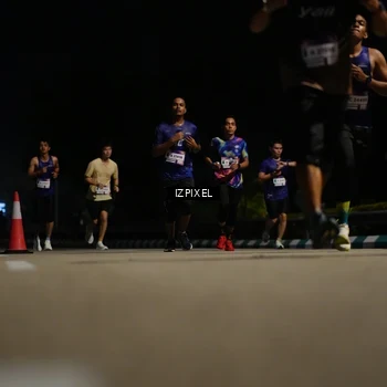 Runner Photo 7329275