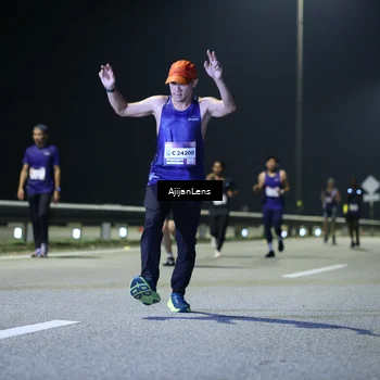 Runner Photo 7329281