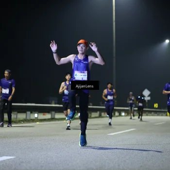 Runner Photo 7329344