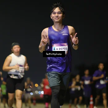 Runner Photo 7329351