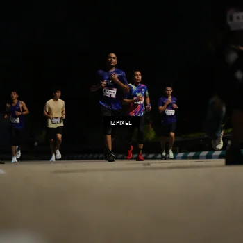 Runner Photo 7329353