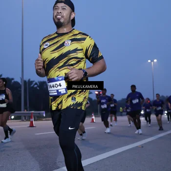 Runner Photo 7329354
