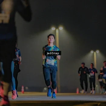 Runner Photo 7329398