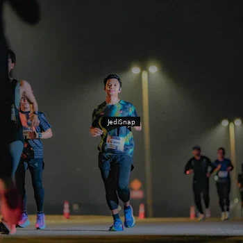 Runner Photo 7329404
