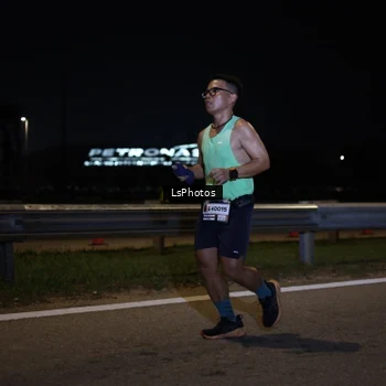 Runner Photo 7329446