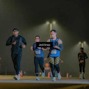 Runner Photo 7329455