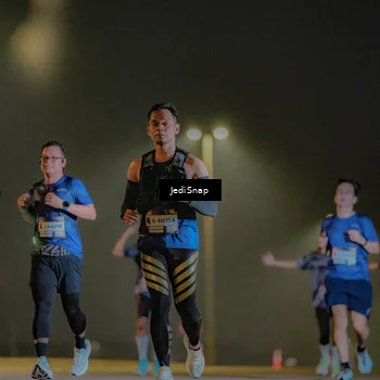 Runner Photo 7329468