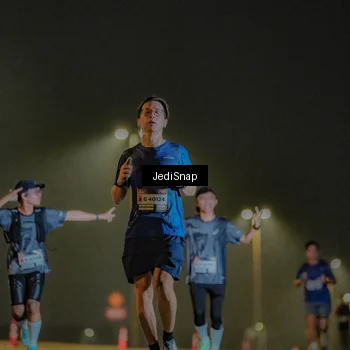 Runner Photo 7329512