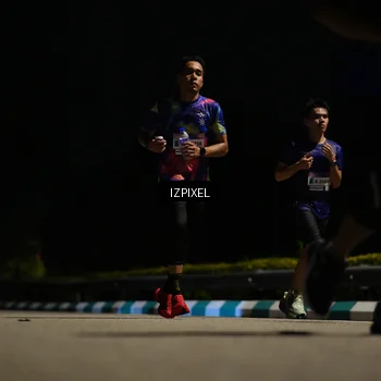 Runner Photo 7329540