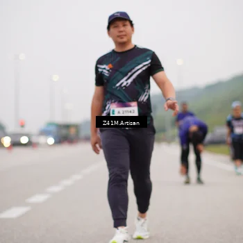 Runner Photo 7329707