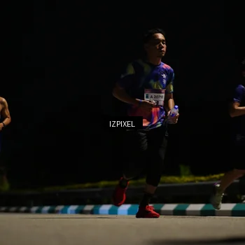 Runner Photo 7329724