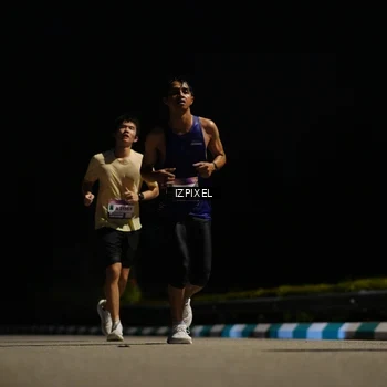 Runner Photo 7329730