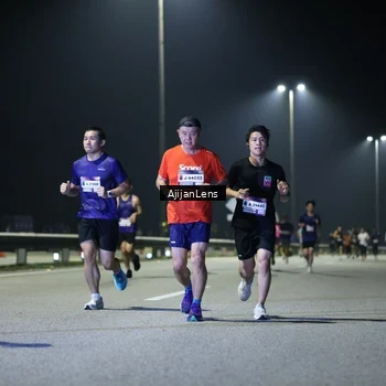 Runner Photo 7329737