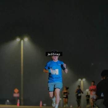 Runner Photo 7329763