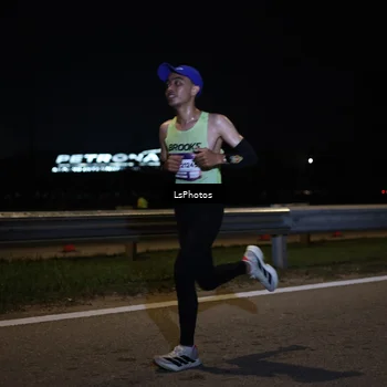 Runner Photo 7329764