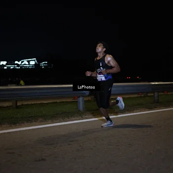 Runner Photo 7329780