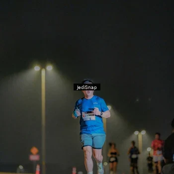 Runner Photo 7329781