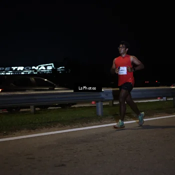 Runner Photo 7329802