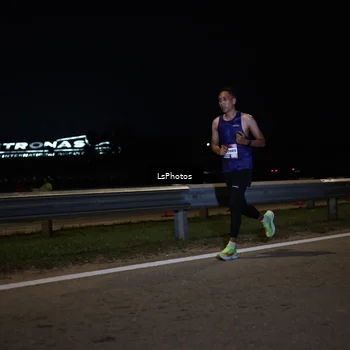 Runner Photo 7329811