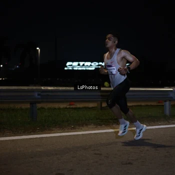 Runner Photo 7329832
