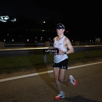 Runner Photo 7329916