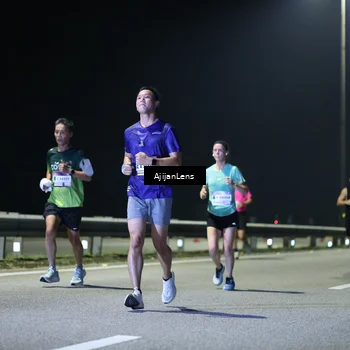 Runner Photo 7329940