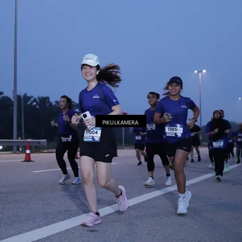 Runner Photo 7329953