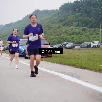Runner Photo 7329955